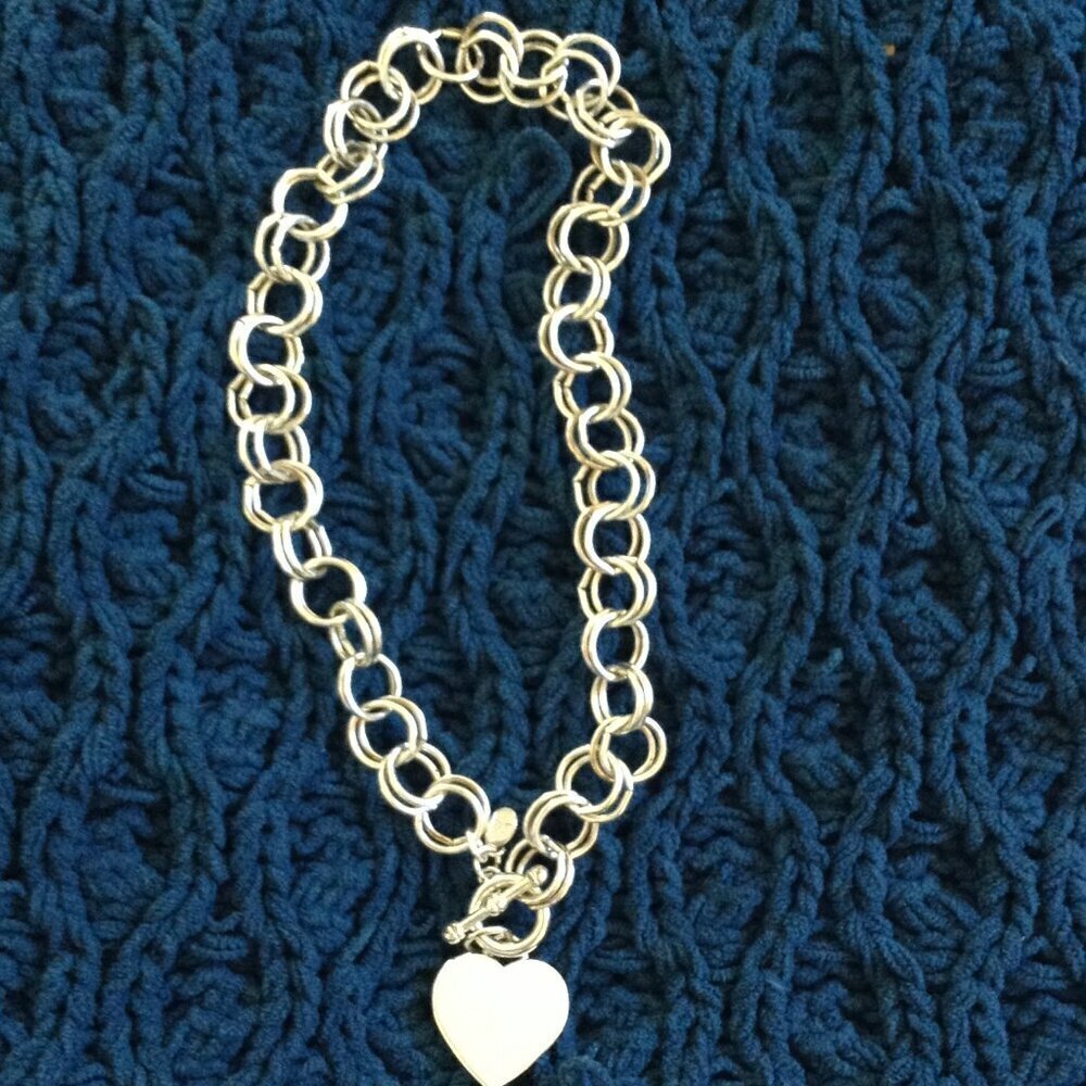 Silver Heart Chocker; Heavy, Toggle Clasp, Round Link, 17" long, Classic, Boho